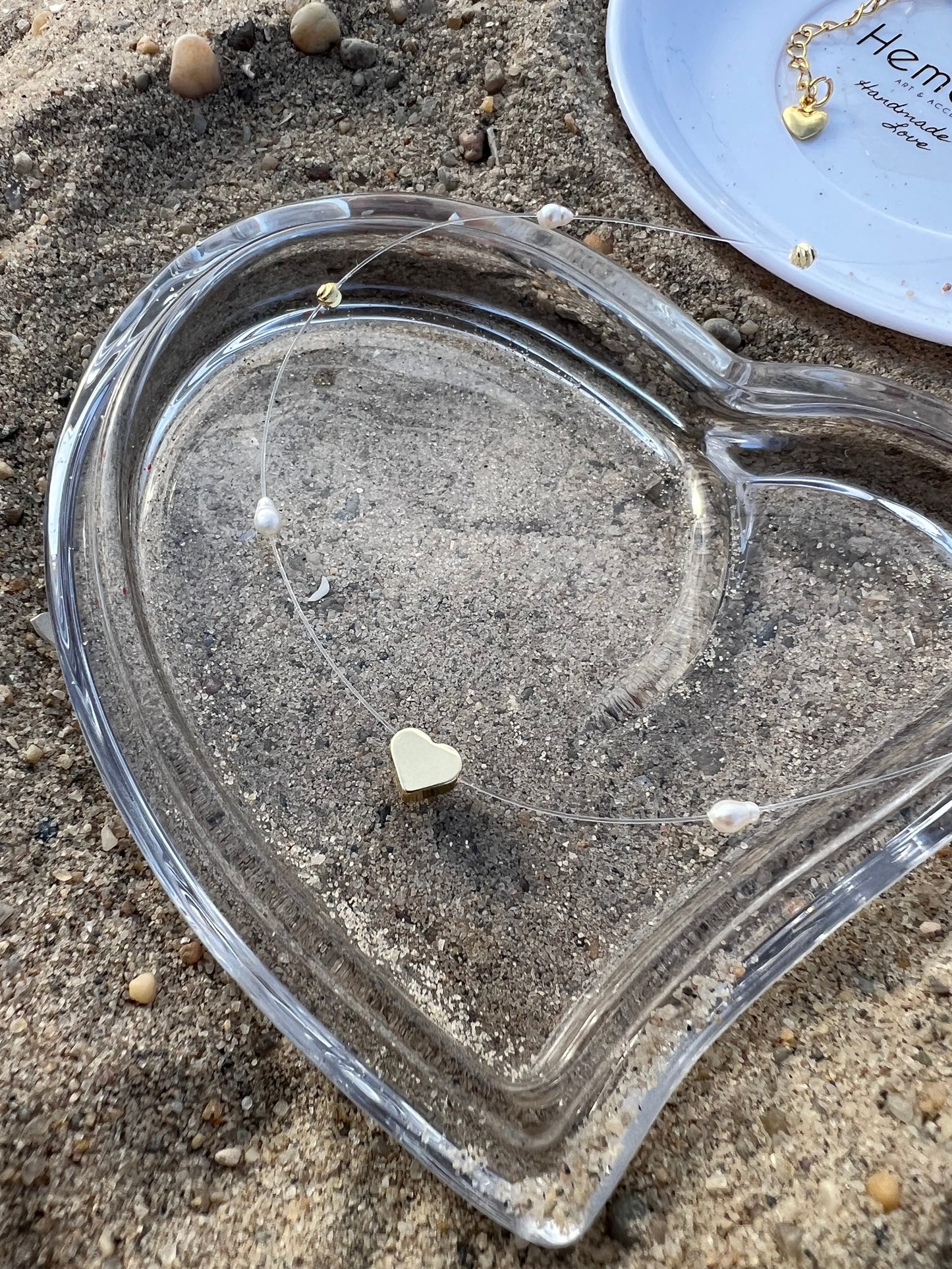 Dainty Heart & Pearl Choker