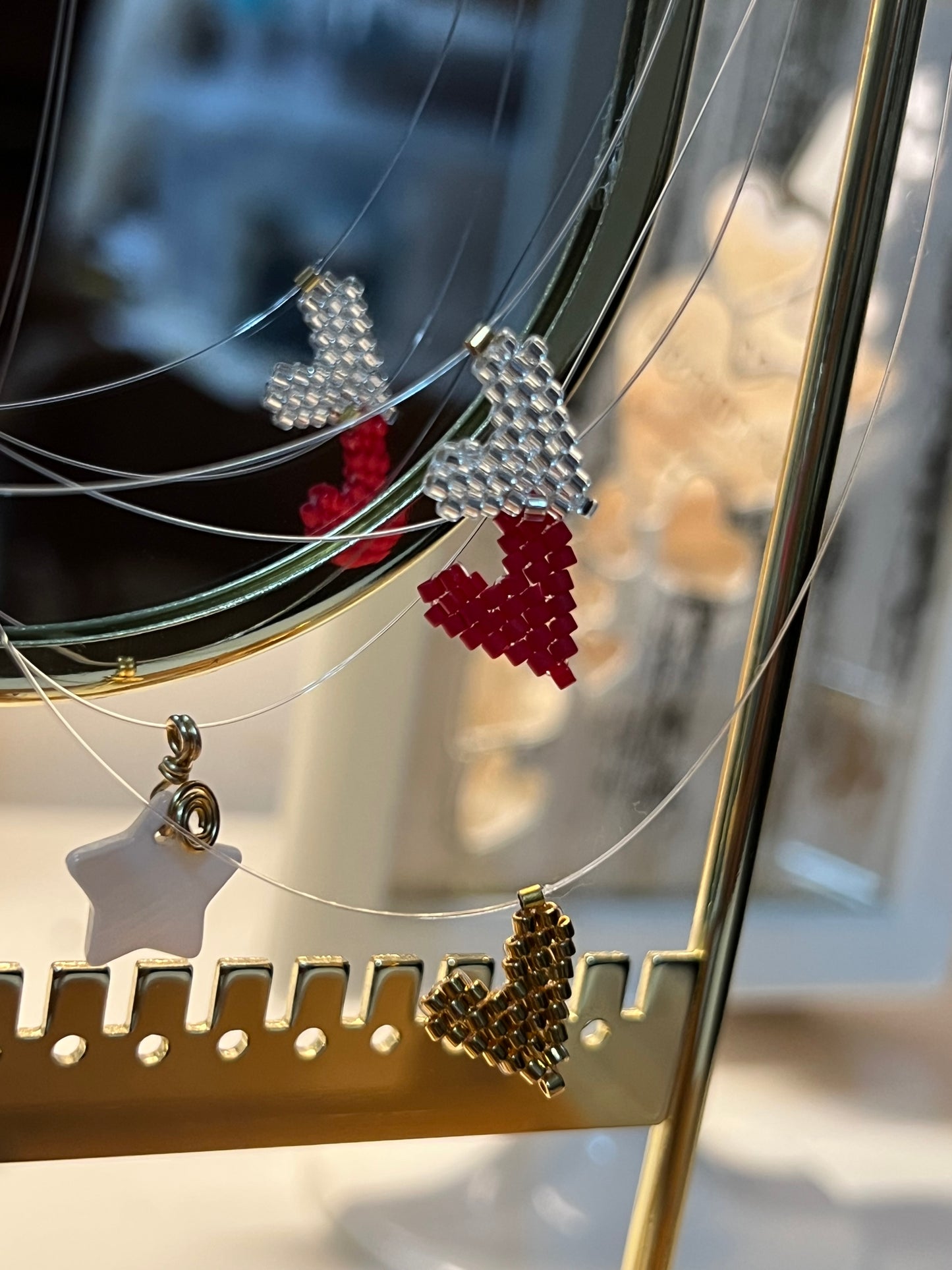 Minimalist Floating Chocker Necklaces