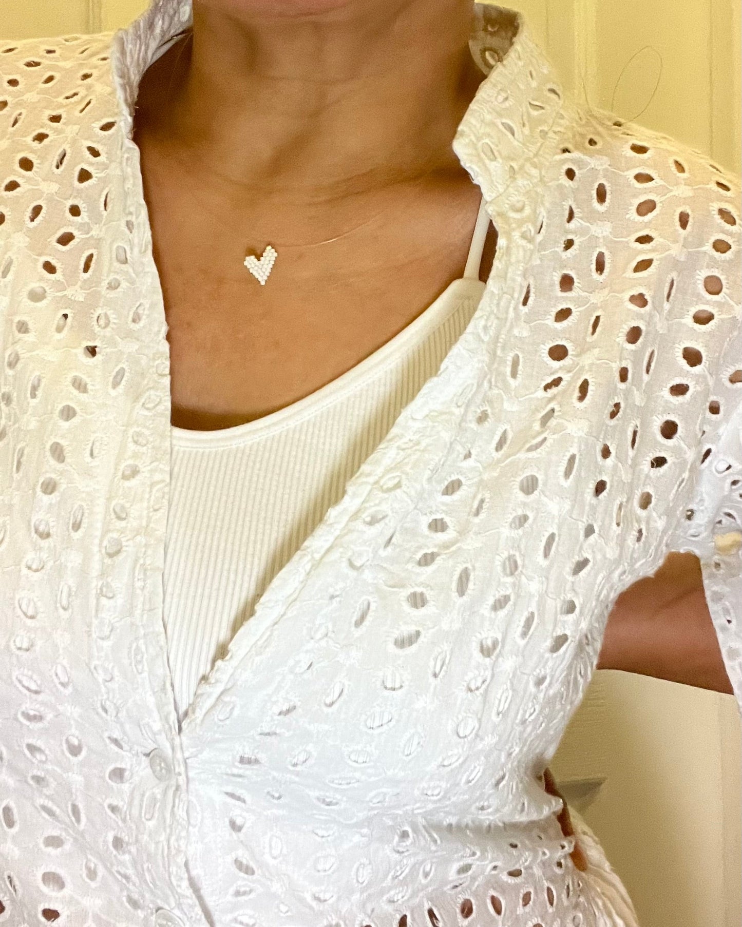 Love is in the air - Floating Chocker Necklaces
