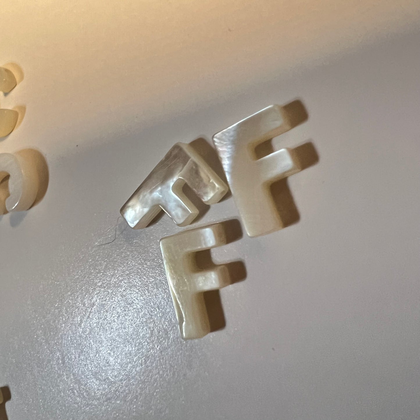 Nacre Initials Float - Chockers