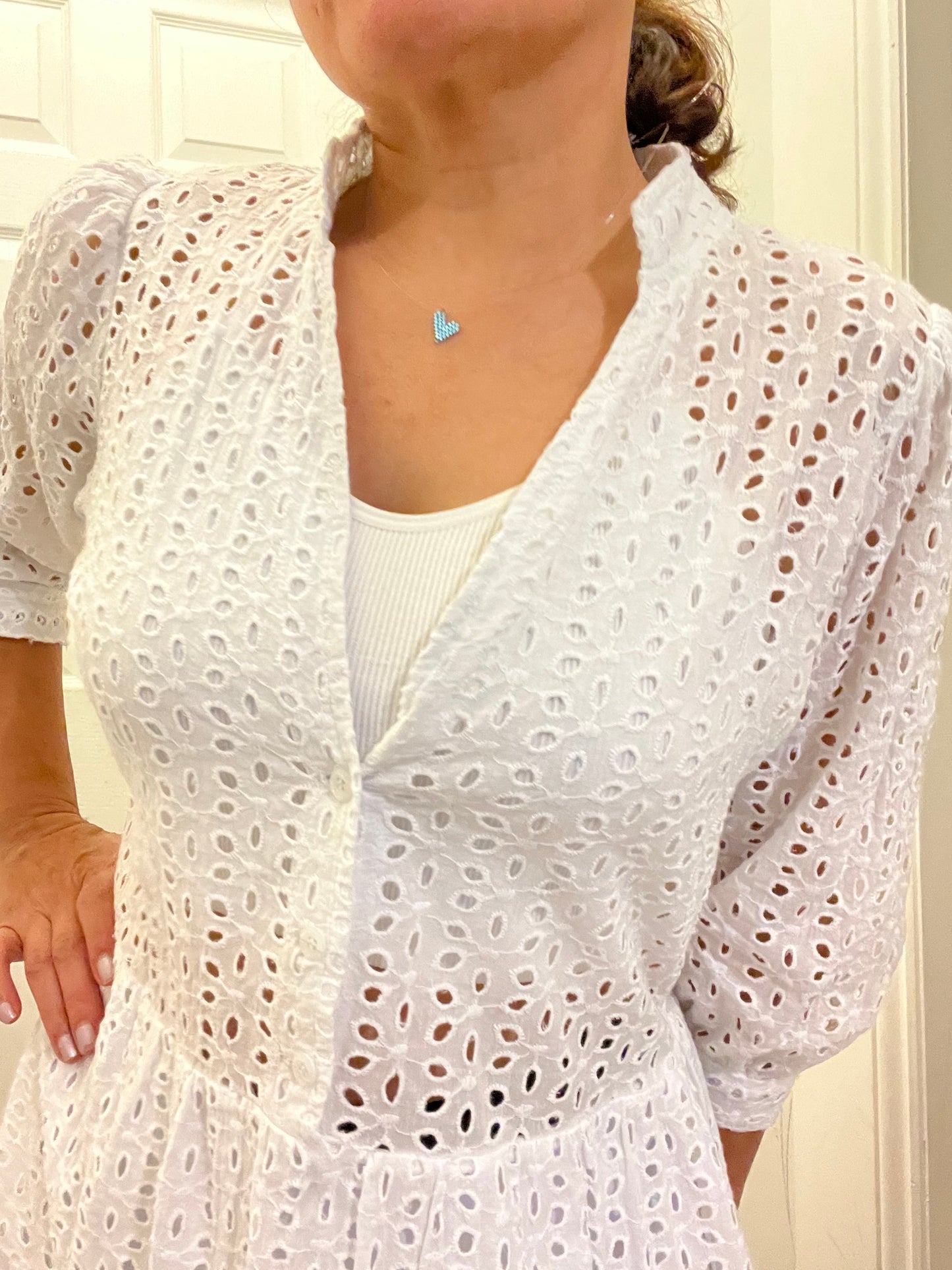 Minimalist Floating Chocker Necklaces