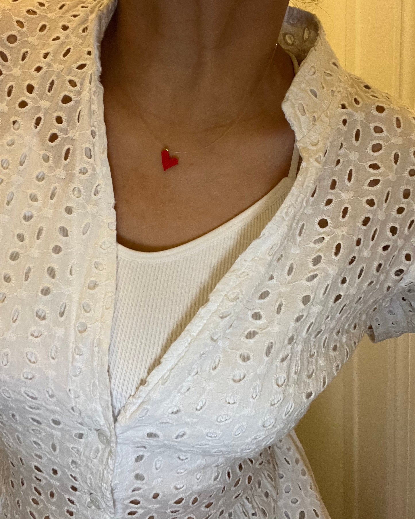 Love is in the air - Floating Chocker Necklaces
