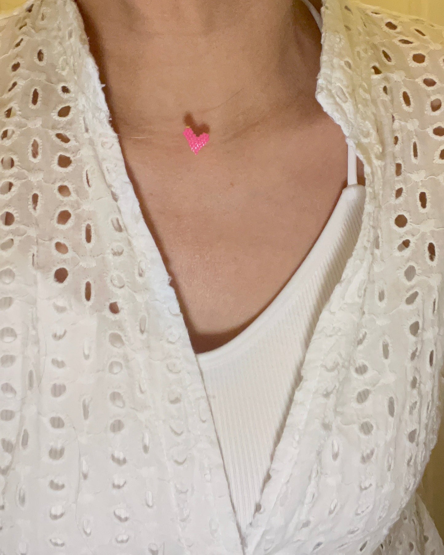 Love is in the air - Floating Chocker Necklaces