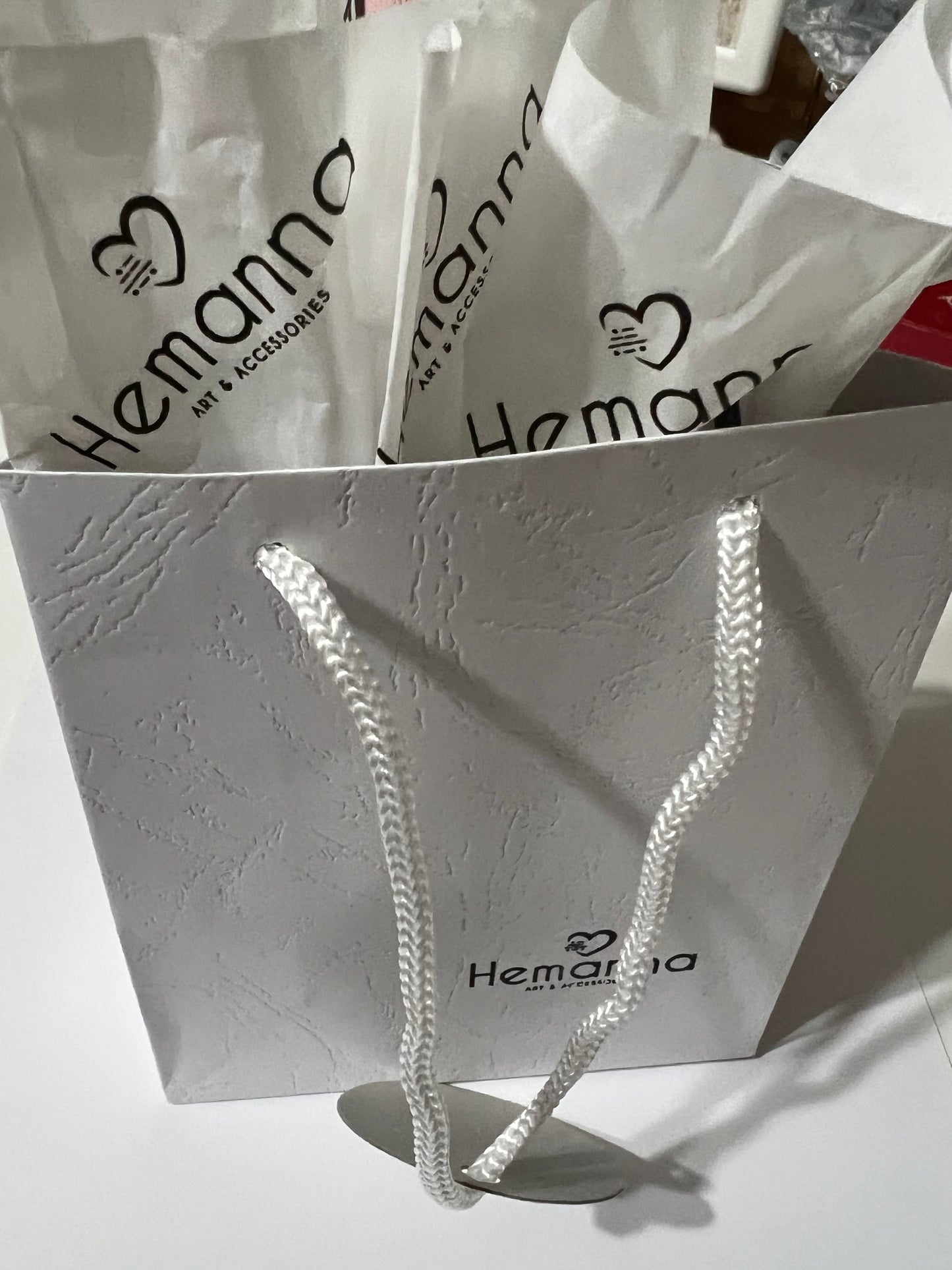 Minimalist Floating Chocker Necklaces